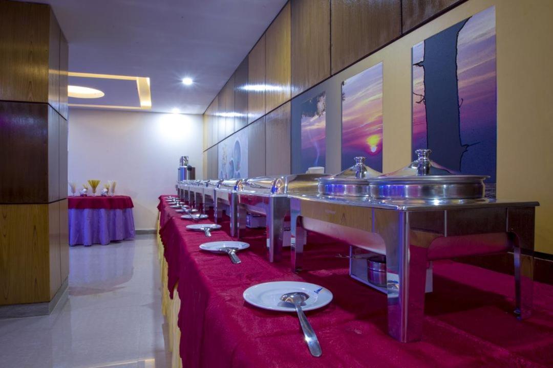 Hotel Mira Garden Sylhet Exterior foto